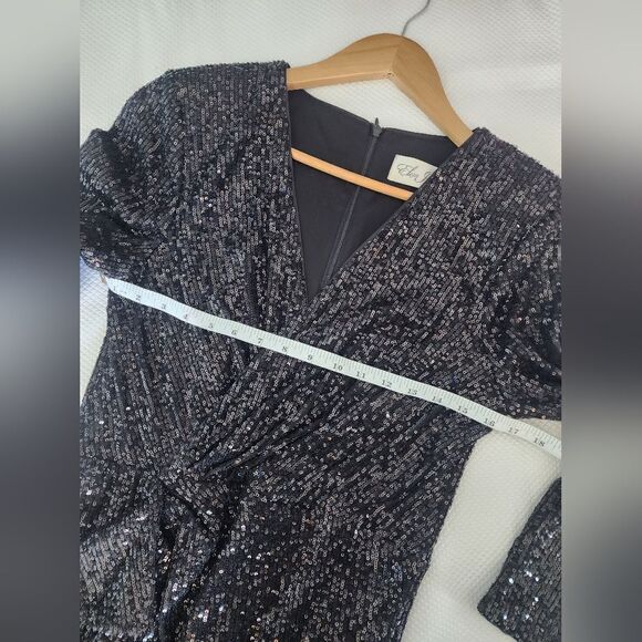 Eliza J sequin faux wrap dress festive new without tags - Picture 6 of 12